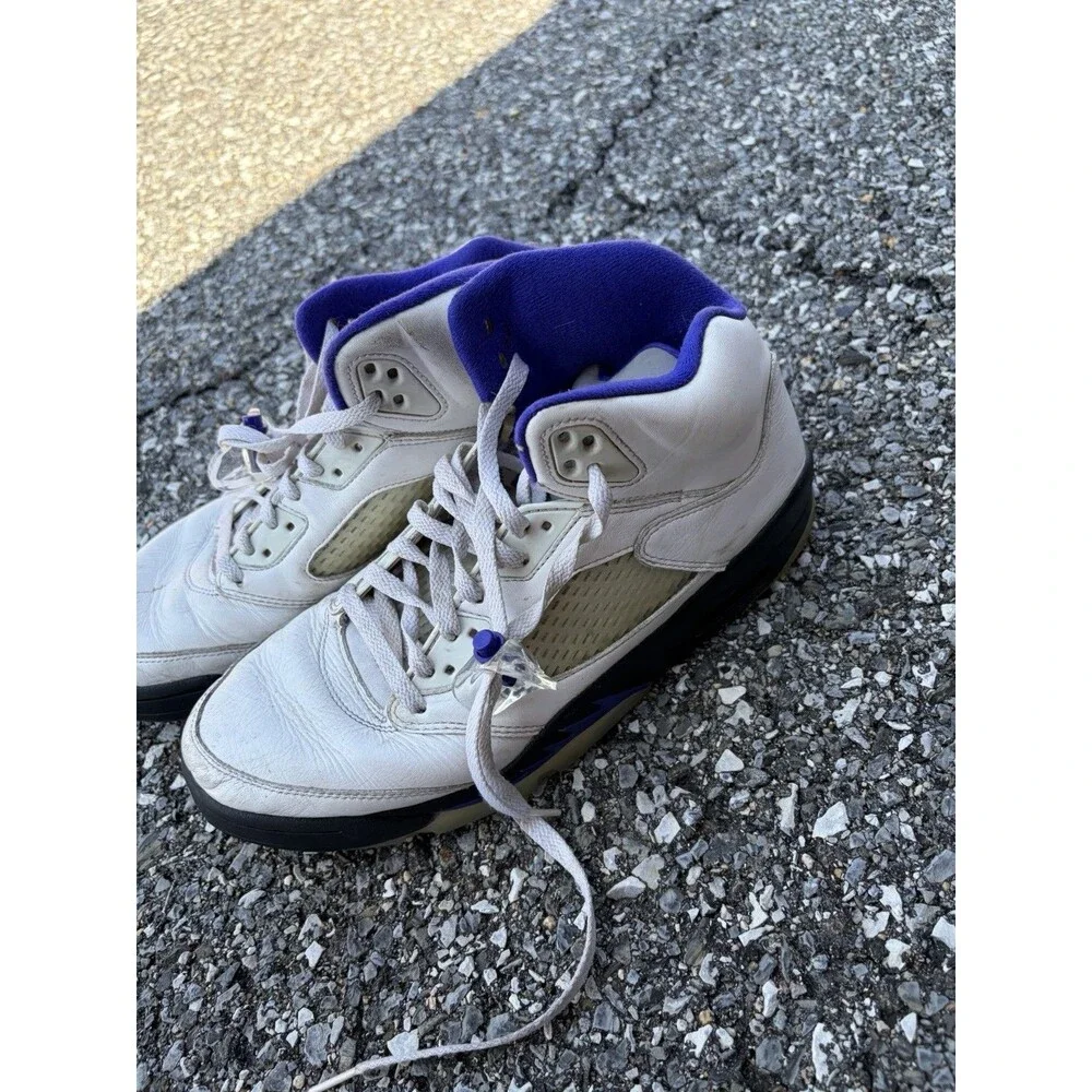 Nike Air Jordan 5 Retro Concord White Black Purple Men Sneaker DD0587-141 Sz 9.5